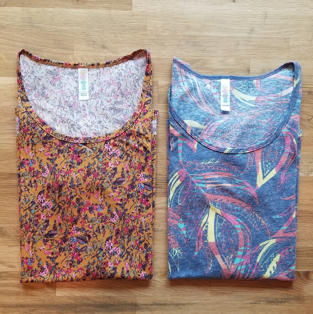 Lularoe S Classic Tee Bundle *buy 3, get 30% off!*